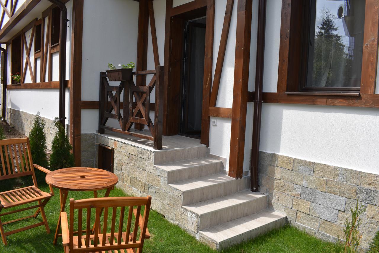 Bavaria House Hotel Govedarți Exterior foto