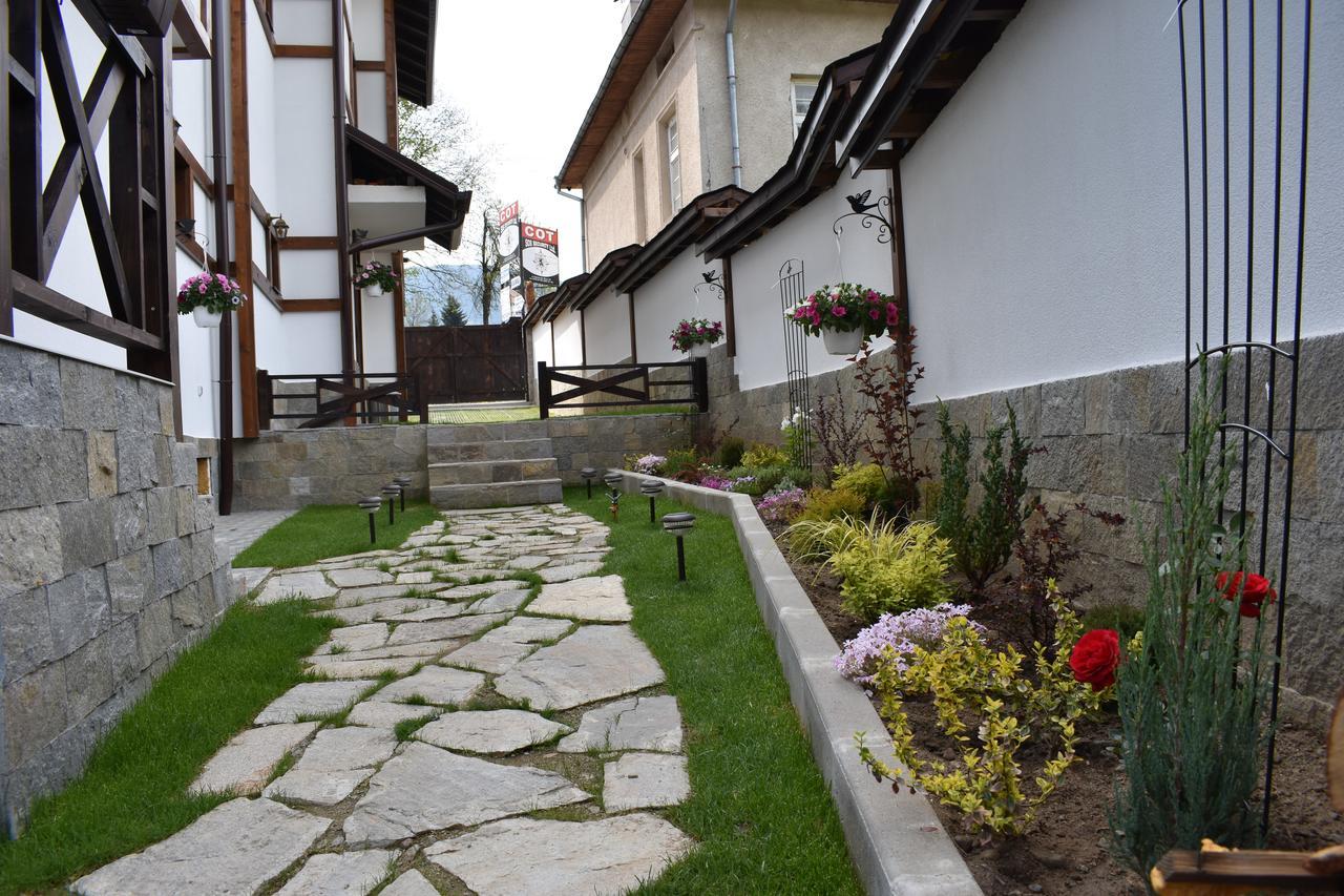 Bavaria House Hotel Govedarți Exterior foto