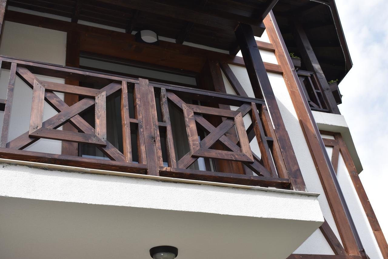 Bavaria House Hotel Govedarți Exterior foto